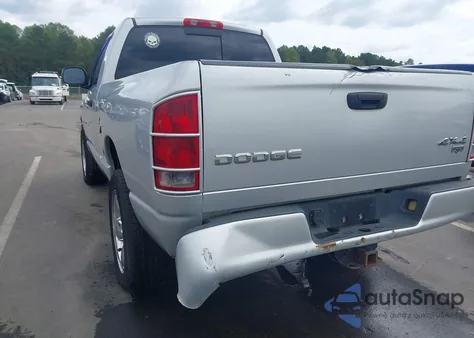 2004 Dodge Ram 1500 Slt/Laramie z USA, uszkodzony, nr VIN 1D7HU16D74J252065